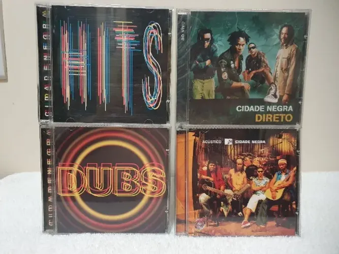Lote com Discografia Cidade Negra com 4 CDs