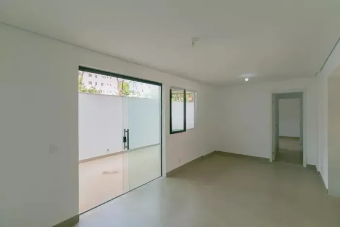 Apartamento à Venda - Santa Rosa, 3 Quartos, 160 m2