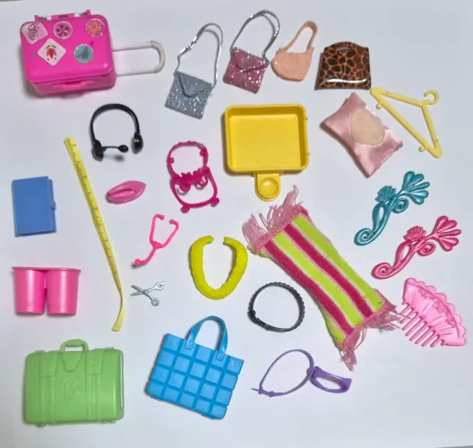 Acessórios miniaturas boneca Barbie * leia a descrição