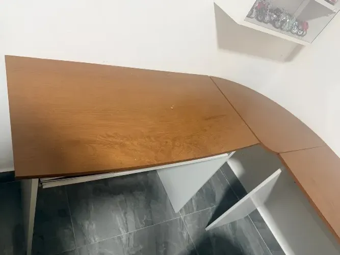 Mesa de trabalho / computador