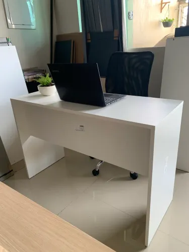 Mesa de escritório escrivaninha 100% MDF