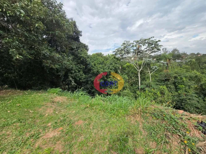 TERRENO À VENDA  CONDOMÍNIO VERDES LAGOS