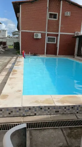 Casa com piscina toda mobiliada,com waifai, na casa toda, caseira .