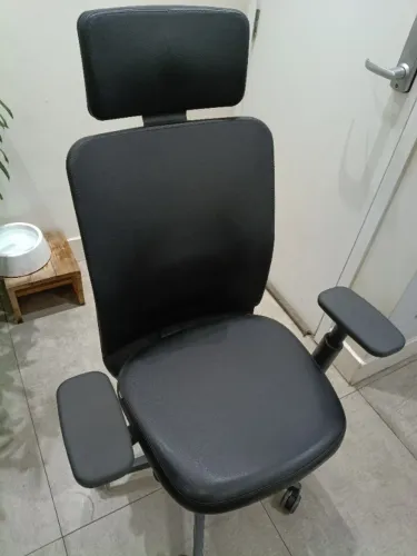 Cadeira Tecton All Black Unique