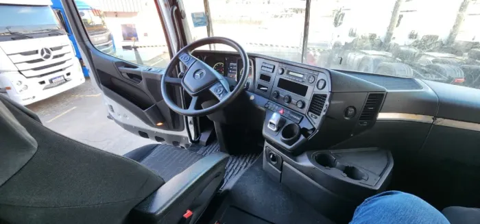 Mercedes-Benz Arocs 4851 K, 8X4, CE.