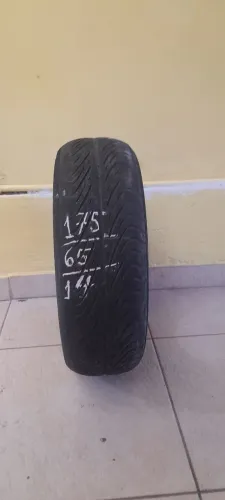 PNEU 175/65R-14 USADO