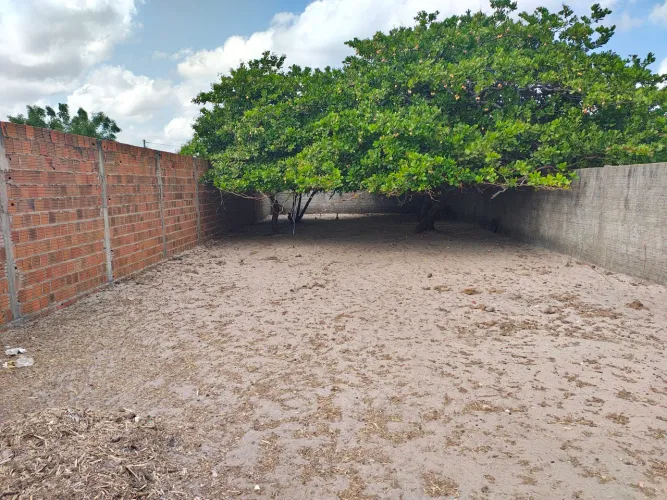 Vendo terreno escriturado e murado em Itarema