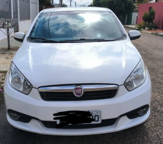 Fiat Grand Siena Essence 1.6 Flex 16V 2015