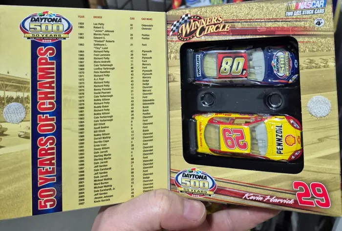 Set Daytona 500 Nascar 50 anos Kevin Harvick