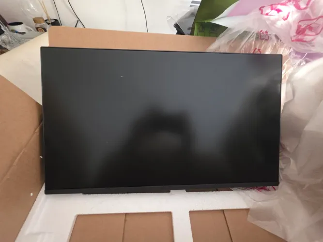Monitor lg ultra gear 24" FHD 144hz 1ms, nvidia g-sync amd freesync hdr-10