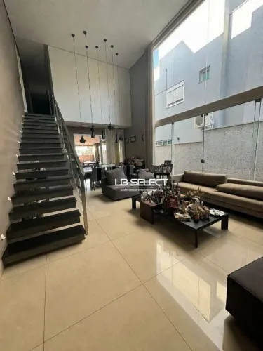 Casa no Condomínio Barcelona com quatro quartos e área gourmet completa.