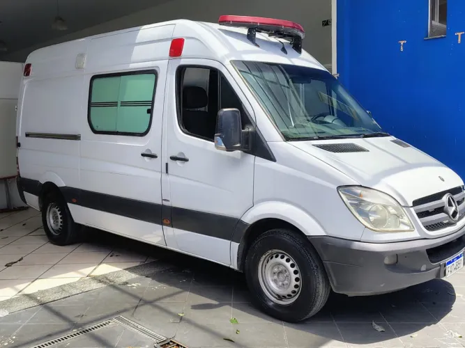 Mercedes-Benz Sprinter 415 Furgão Lon.t.alto 2.2 Dies 2015
