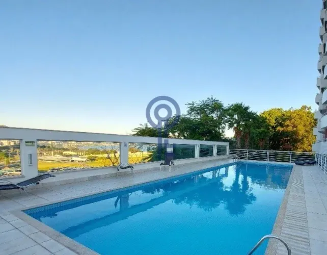 Apartamento com 3 dormitórios em Capoeiras