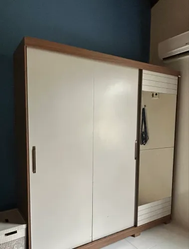Guarda-roupa 