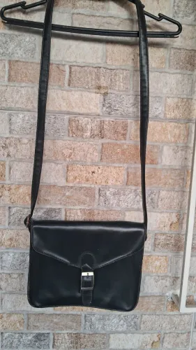 Bolsa preta ótimo estado