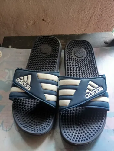 Chinelo Adidas adisage original Tam 42/3