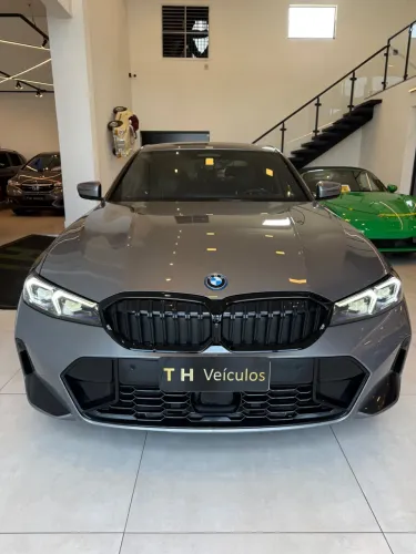 BMW 330E M Sport 2.0 Turbo Híbrido AU 2025