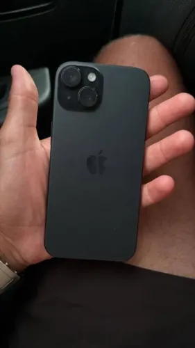 iPhone 15 preto