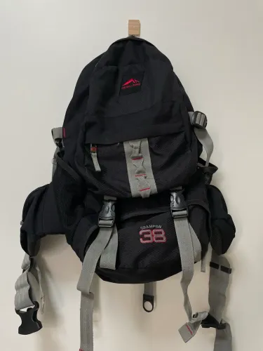 Mochila Trilhas e Rumos Crapon 38 litros 