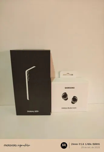 Galaxy S25 plus mais fone de brinde