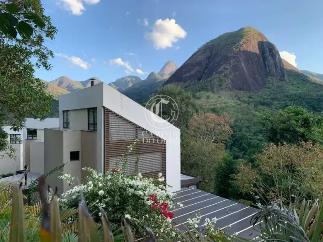 Casa em Condomínio : / Residencial / Pedro do Rio