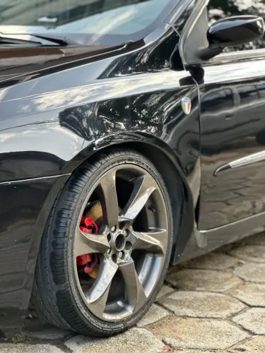 Vendo rodas aro 205-35-18 4 rodas e 4 pneus novos zerado no cabelo
