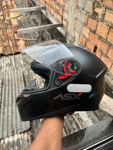 Capacete ASX preto fosco