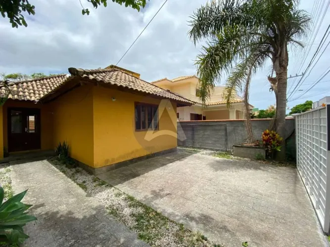 Casa com 2 dormitórios para alugar, 100 m² por R$ 5.100,00/mês - Rio Tavares - Florianópol