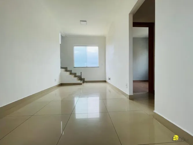 Cobertura duplex 2 quartos com terraço e suíte  Brasil Industrial, Barreiro/BH