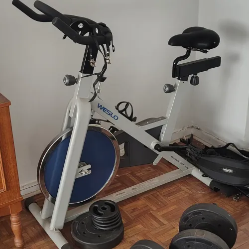 bicicleta spinning weslo praticamente nova