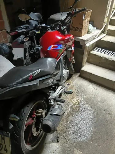Vendo twister cbf 2020 em dia só transferir itaipu * preço 12.500
