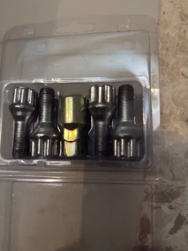 PARAFUSOS ANTI FURTO PARA RENEGADE/COMPASS