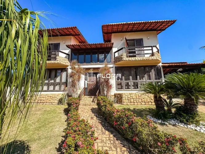 Casa com 4 dormitórios à venda, 350 m² por R$ 1.800.000,00 - Piratininga - Niterói/RJ