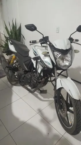 Fazer 150 2016 Bem conservada 