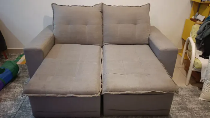 Sofá retrátil 2m