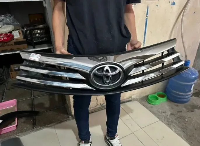 grade dianteiro toyota corolla 2015/17 (5311102840)