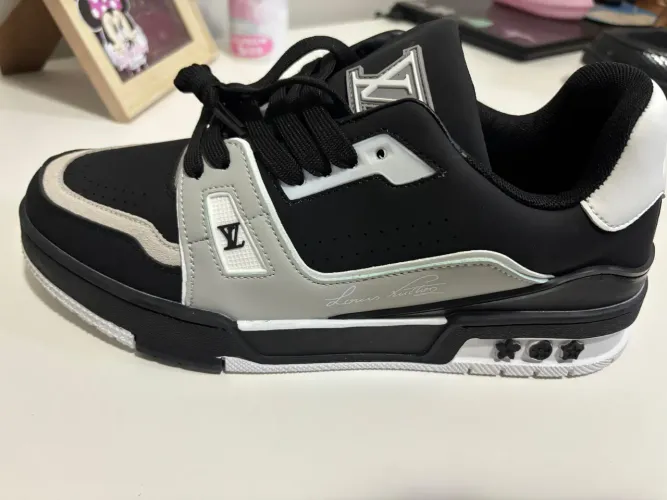 LV TRAINER