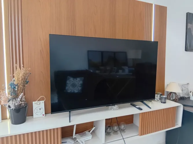 VENDO SMART TV 50 POLEGADAS TCL, SEMI NOVA. Sem detalhes. $1700 telefoneb * -