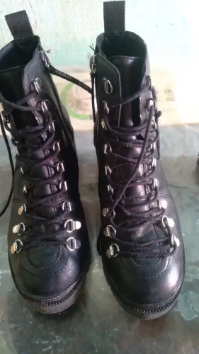 Bota 60 reais