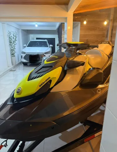 JETSKI 230 ano  2020 com carretinha 