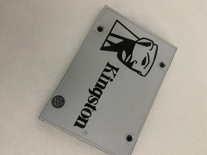 SSD 240 GB ( vendendo Os dois ) 