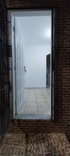 Aluga-se casa na vila colombina 8