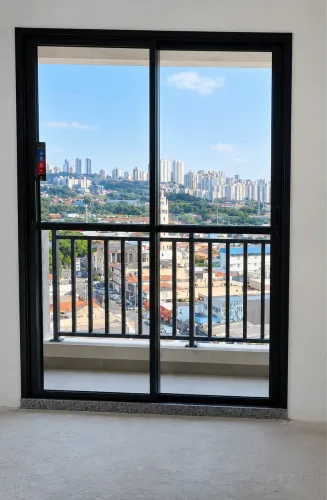 Porta Balcão de Alumínio Preto com Vidro | 2,20 x 1,47 m | Nova