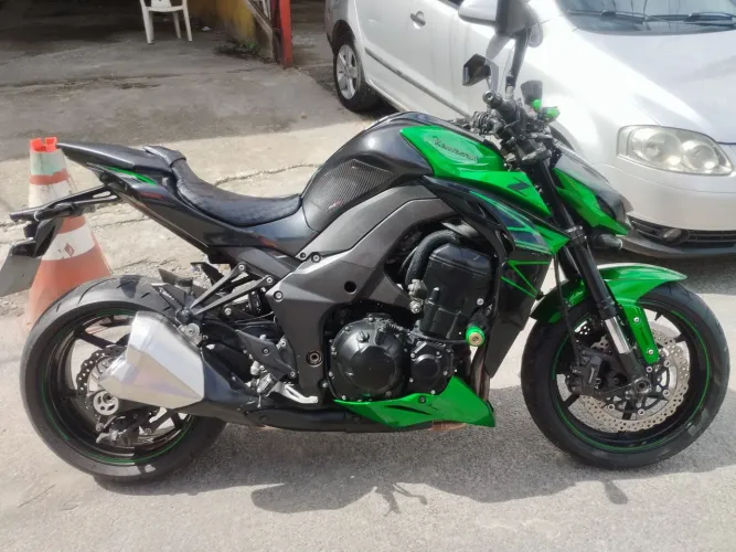 Z100 2023 ABS 7800 km