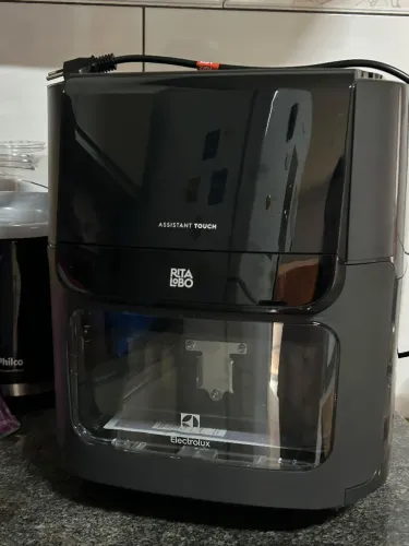 AIR FRYER ELECTROLUX RITA LOBO - COM FUNÇÃO ROTISSERIE 