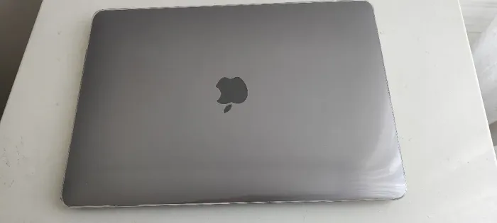 Macbook 2020 1º geração