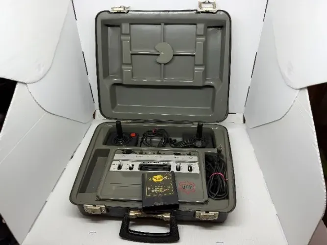 Video Game Maleta Dactar Atari 007 Fonte Joystick Jogo Leia o anuncio