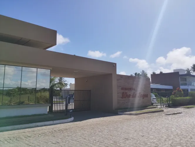 Casa mobiliada Condomínio Ilha da Lagoa, litoral sul com energia solar.Sul.