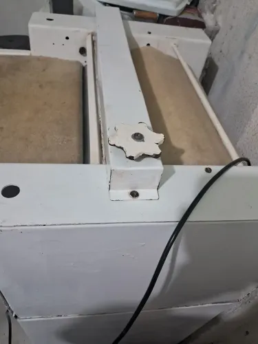 Vendo modeladora G-paniz semi nova da grande !!!