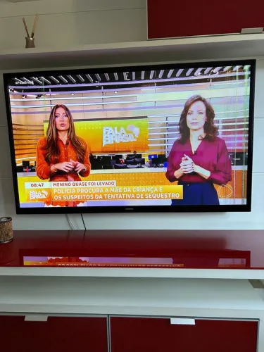Tv Smart 60 Samsung LEIA O ANÚNCIO